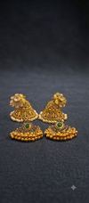 EdumartPlus Heritage Antique Gold-Plated Jhumka Earring Combo for Women (Pack of 2 Pairs) – Royal Kundan Dome Jhumkas with Pearl Linings & Classic Green Kemp Stone Bell Drops
